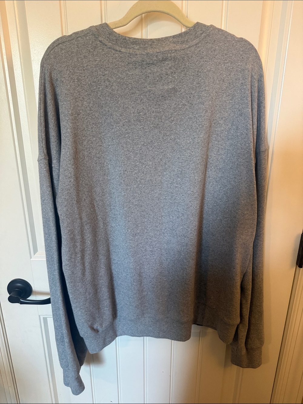 AMPERSAND AVE Gray Crewneck Sweatshirt with Floral USA Appliqué - Picture 7 of 7